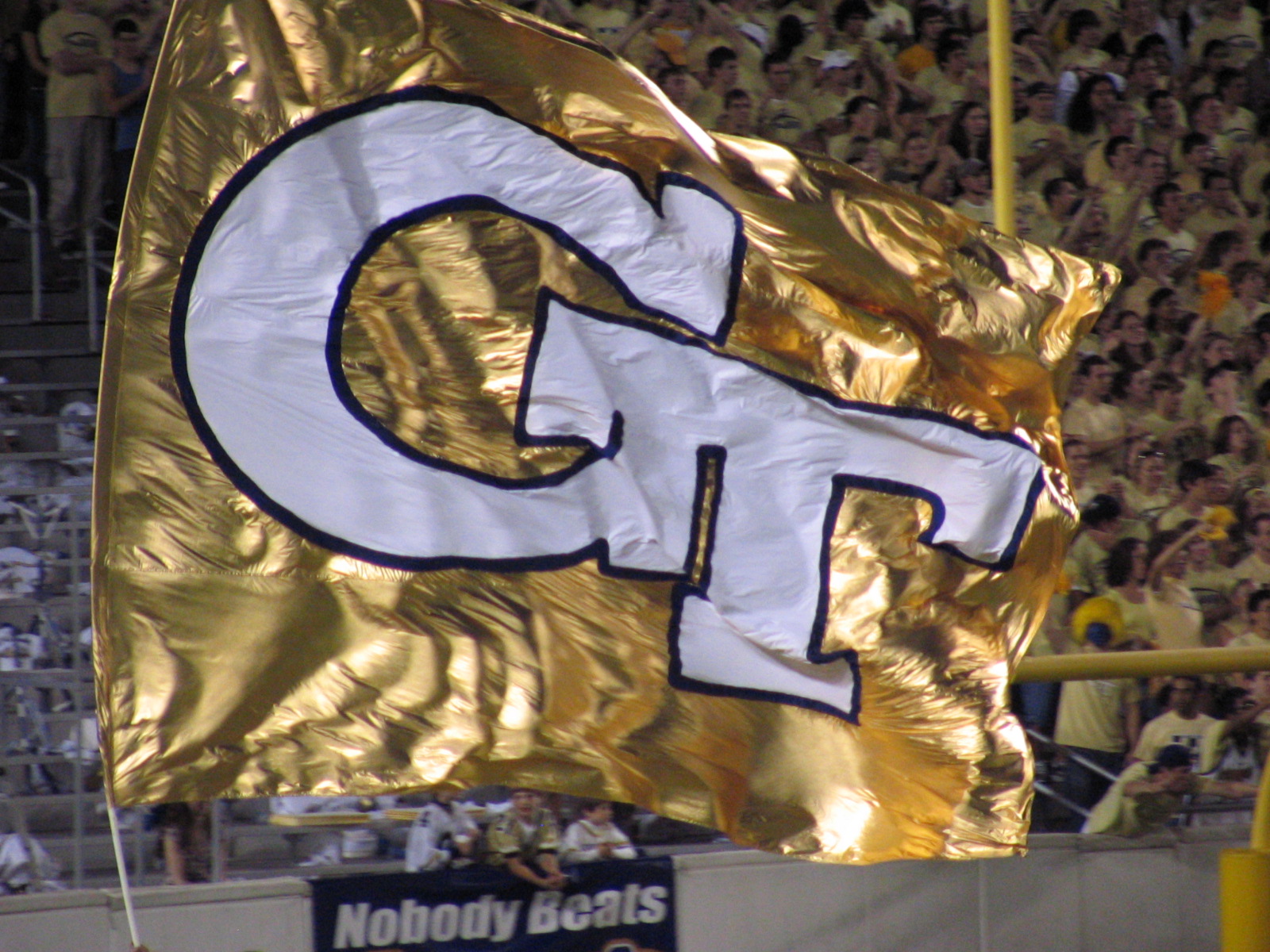 Georgia_Tech_football_touchdown_flag.jpg