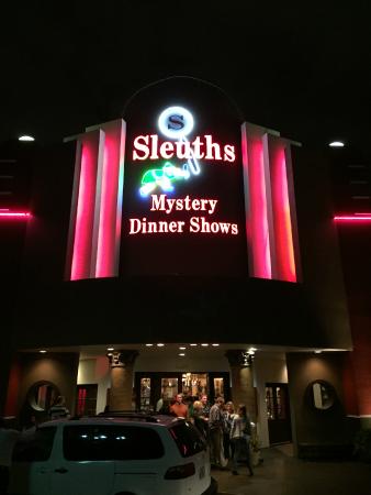 sleuths-mystery-dinner.jpg