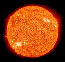 220px-The_Sun_by_the_Atmospheric_Imaging_Assembly_of_NASA%27s_Solar_Dynamics_Observatory_-_20100819.jpg